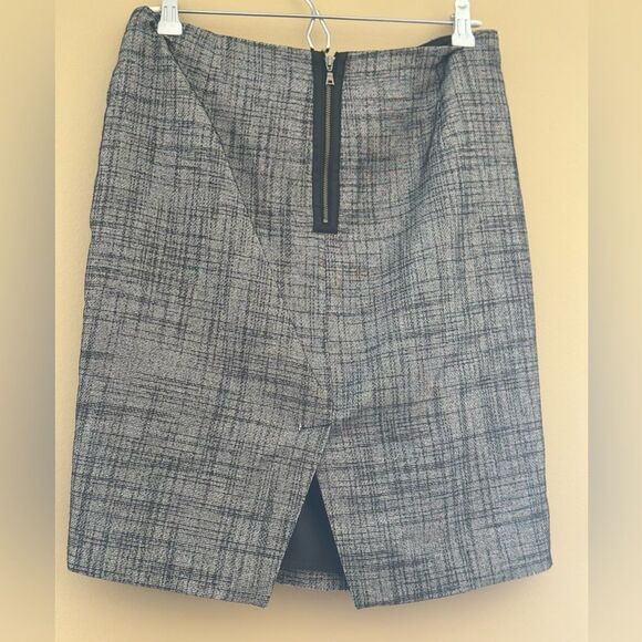 TAHARI size 10 - Picture 12 of 12